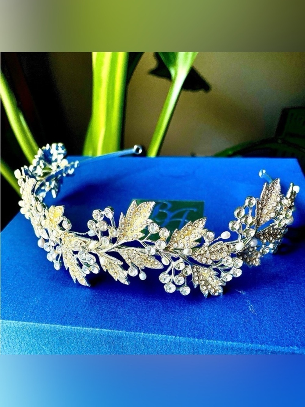 Bel Aire Bridal Tiara Crystal, Pearl & Gold Leaf Headpiece Headband RARE edition